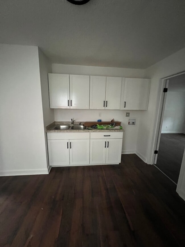 Photo - 388 Fitzgerald Dr