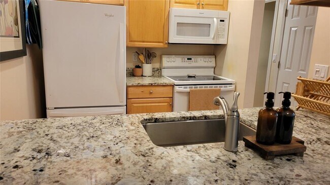 Photo - 3269 S Beneva Rd Unit 102