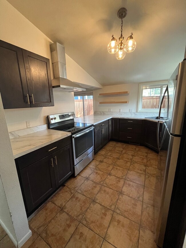 34 Yellowstone Ave Unit 34 Yellowstone