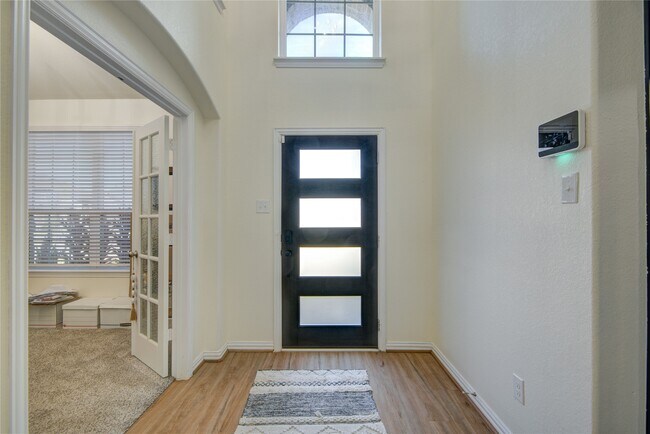 Photo - 5312 Latigo Ct