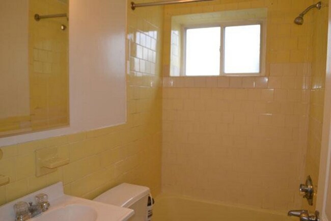 Photo - 25 Waterman Ave