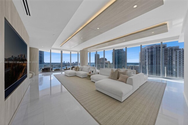 Building Photo - 300 Biscayne Blvd Way Unit 2701 Rental