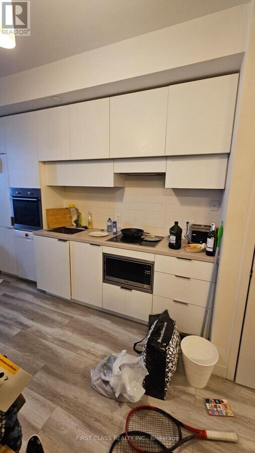 Photo - 8 Eglinton Ave E Unit 1212