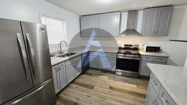 Photo - 4433 Coopers Creek Dr SE