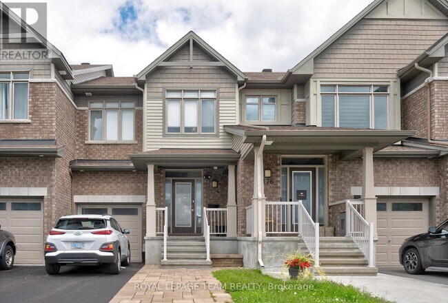 Photo - 174 Hawkshaw Cres