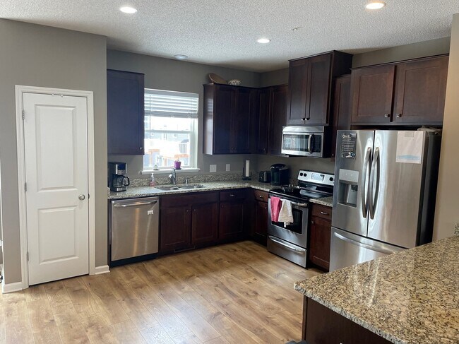 Photo - 9671 Merrimac Ln N