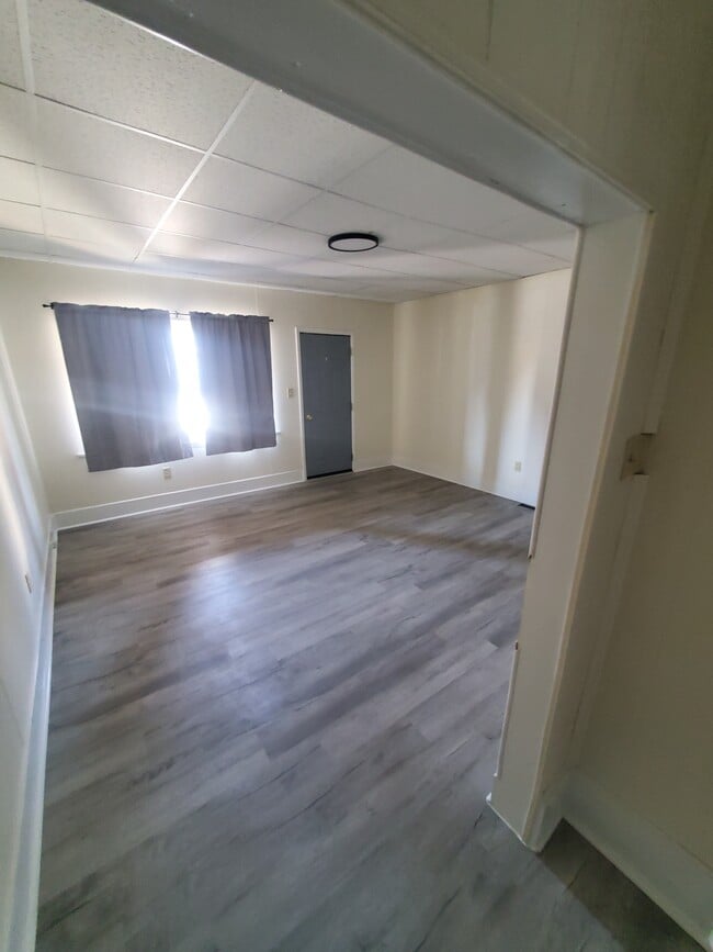 Photo - 612 4th Ave Unit 612 4th ave 1st floor