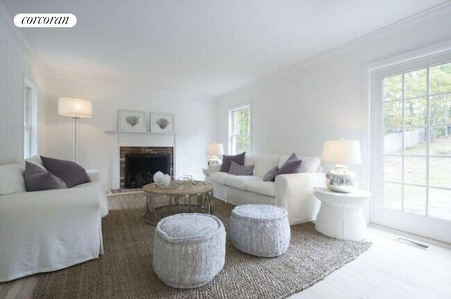 Photo - 18 Country Ln