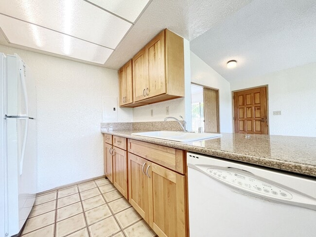Photo - Pet Friendly Aiea Townhouse