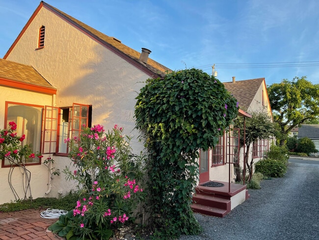 Exterior y entrada - 517 Benton St Unidad 517 Benton St