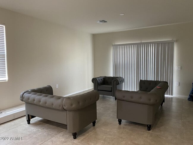 Photo - 35420 W San Alvarez Ave