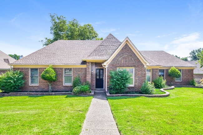 Building Photo - 4800 Harvest Knoll Cove S