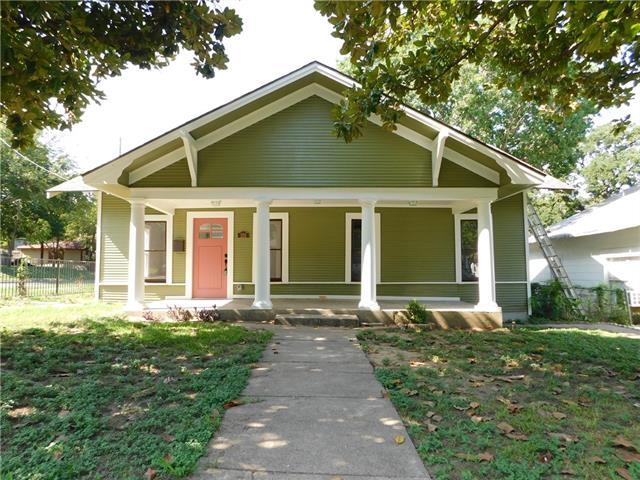 Photo - 201 E 6th St