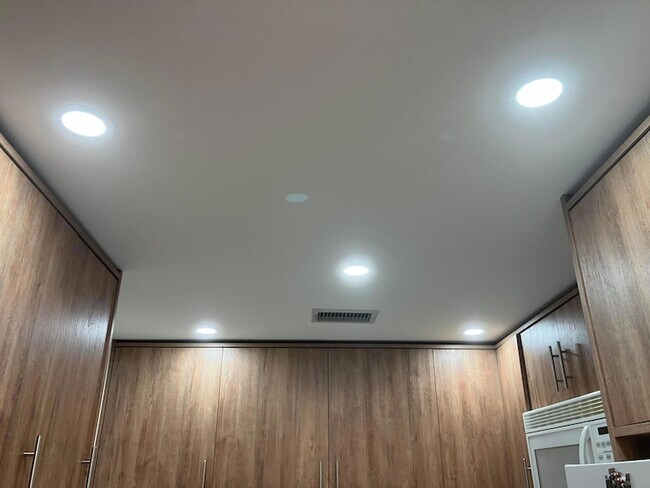 283 Durham E Unit 283