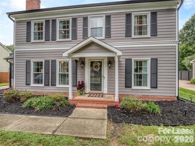 Photo - 8715 Parkchester Dr