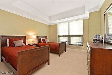 Photo - 9123 Strada Pl Unidad 7201