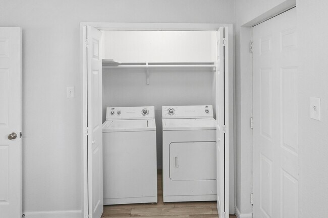 300 Veterans Dr Unit D