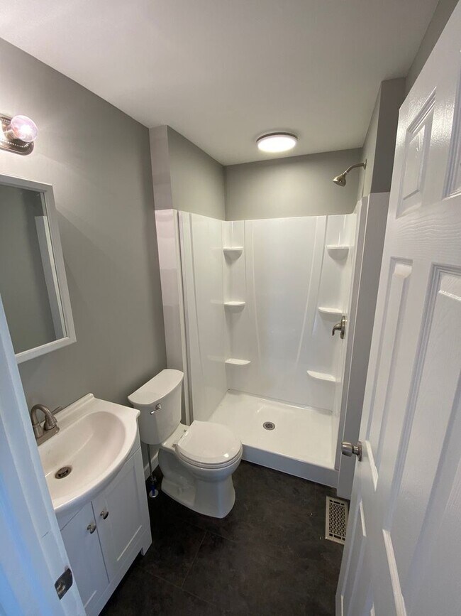 Photo - Modern 2-Bedroom with Central Air, In-Unit Laundry & Pet Friendly Living