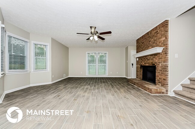 Photo - 295 Stoneridge Way