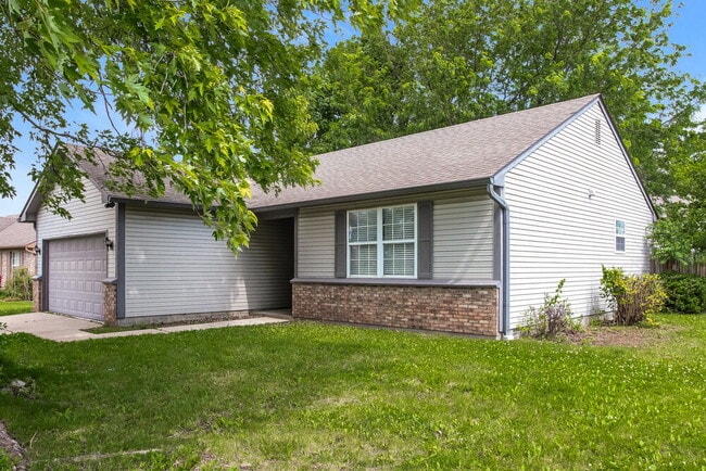 Photo - 7825 Jaclyn Dr