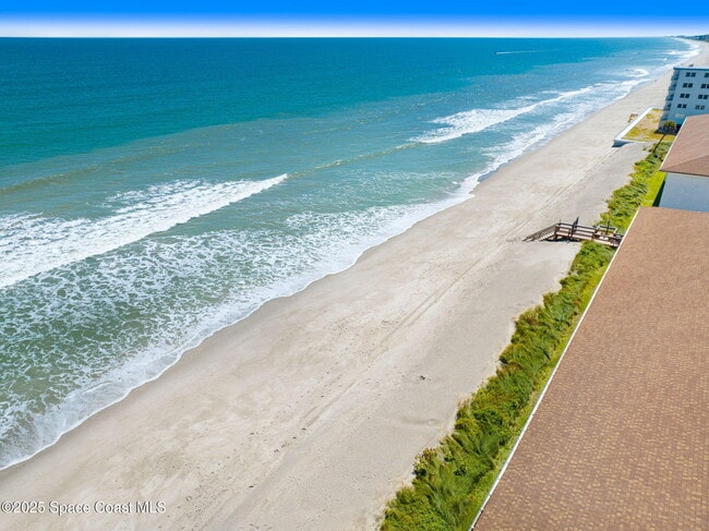 Building Photo - 199 Jimmy Buffett Mem Hwy Unit A-104
