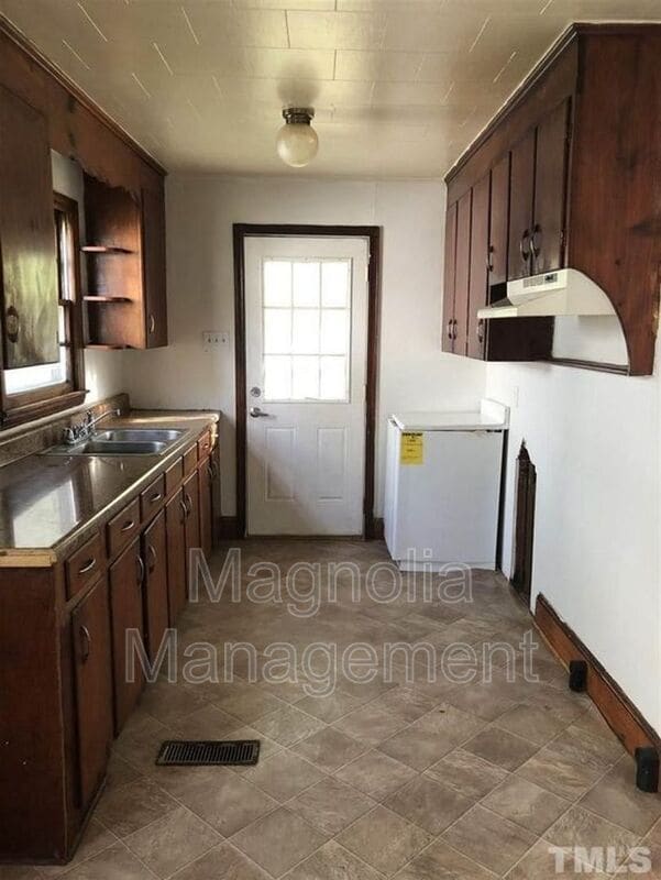 Photo - 1222 Lawrence St