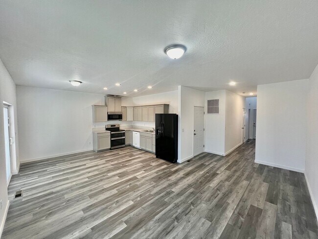 Photo - 1913 S Rainier St Unit Townhome 110