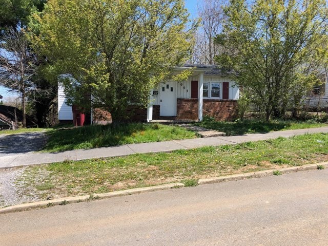 Photo - 1003 Henry St