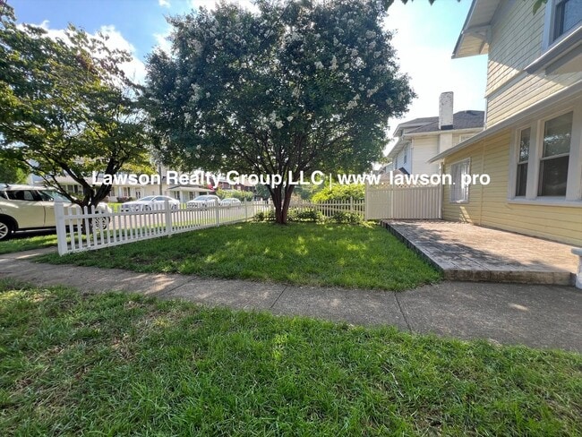 Photo - 2148 Berkley Ave SW