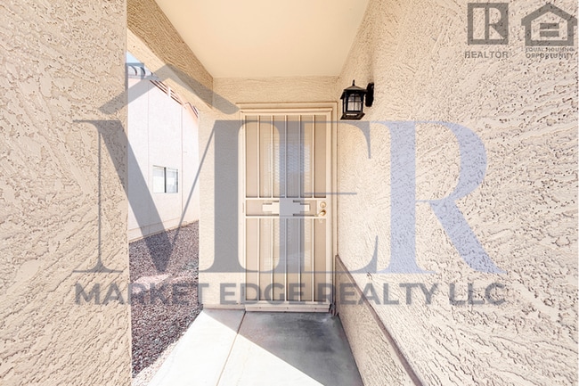 Photo - 3Bed/2Bath Home in Casa Grande! $399 MOVE-...