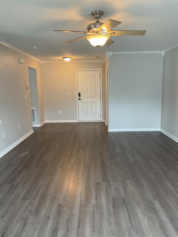 Photo - 347 Thistle Ln