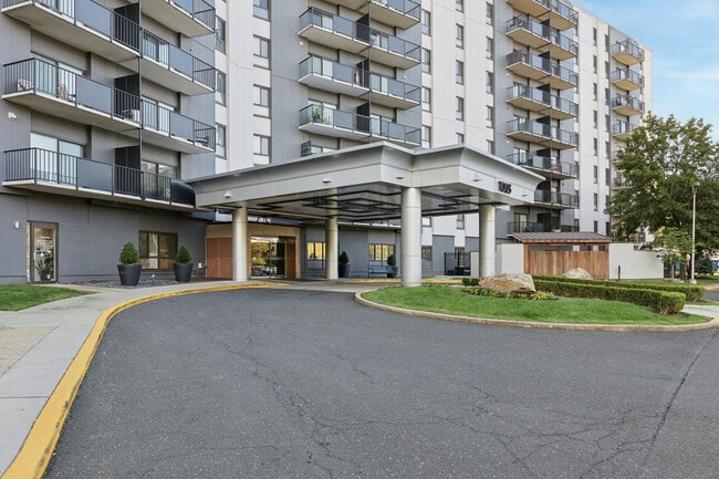 Regency Towers Apartments