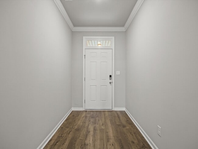 Photo - 227 Poplar Hollow Dr