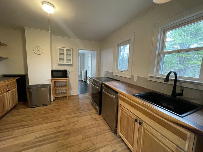 Photo - Serene Richmond Cottage Retreat | 2BR, Hardwood Floors, Pet-Friendly- $2500