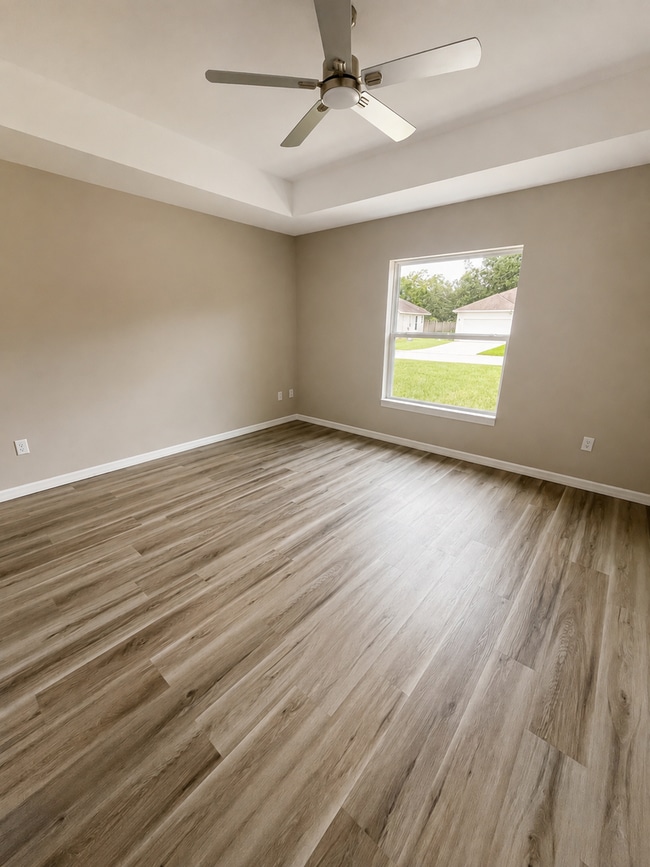 Photo - 7335 SE 26th Dr