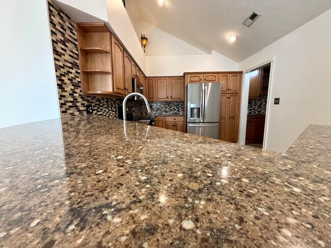 Photo - 433 Deer Lake Pl Unit 43