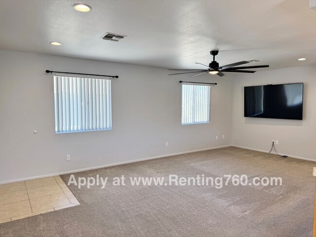 Photo - Clean and Well Maintained 2 Bed Home Near Military base
