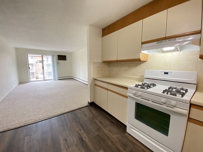 Photo - 377 Huse Rd Unit 37