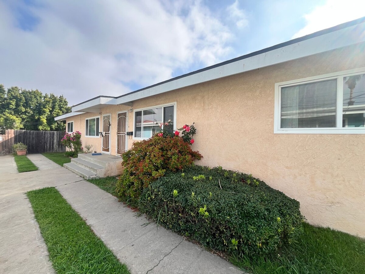 Photo - 1184-1186 Elm Avenue Unit 1186 Elm Avenue