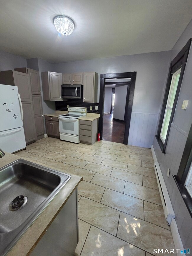 Photo - 261 Willow St Unit 2