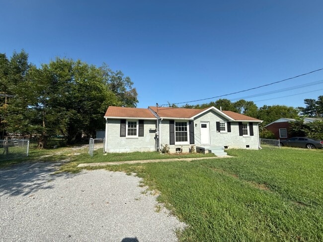 Photo - 810 Hunt St
