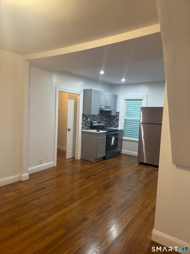 Photo - 1248 Pembroke St