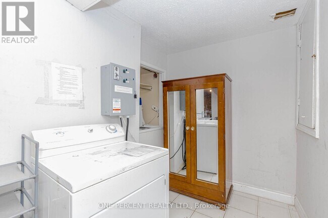Photo - 52 Timberlane Dr