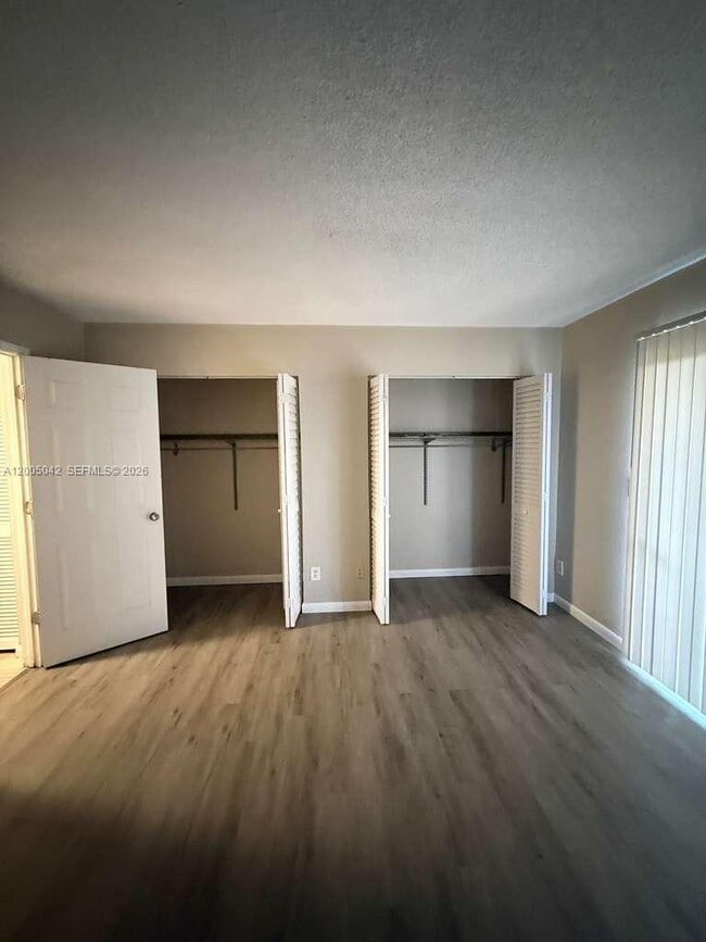 Photo - 1416 Meadows Cir W Unit 1416