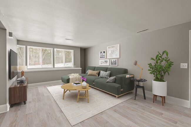 Photo - Candlewood Gardens