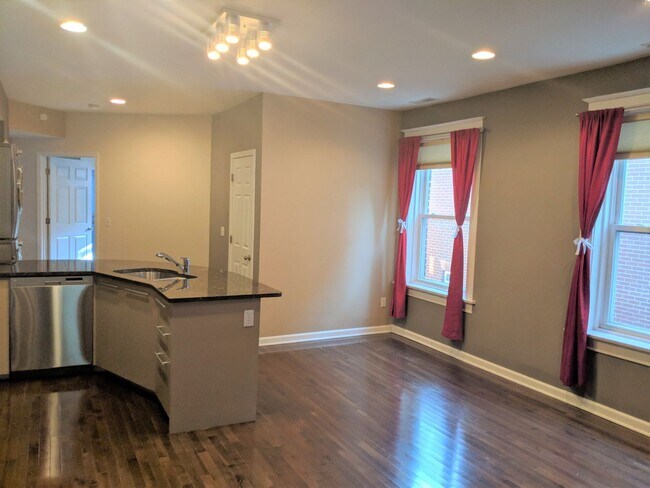 Photo - 4164 W Pine Blvd Unit 4164-2W W. Pine