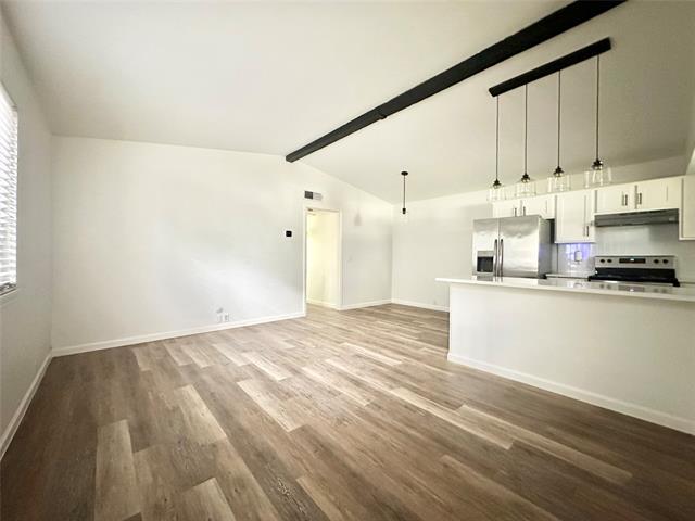 Photo - 4933 Curzon Ave