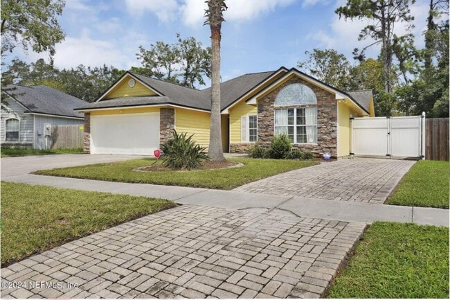 Photo - 8959 Bridgecreek Dr