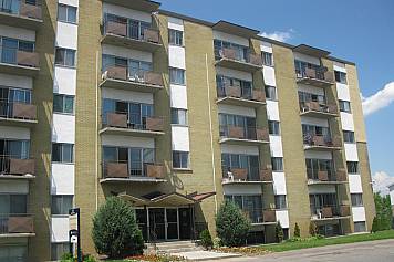 Primary Photo - 1425 Rosenthal