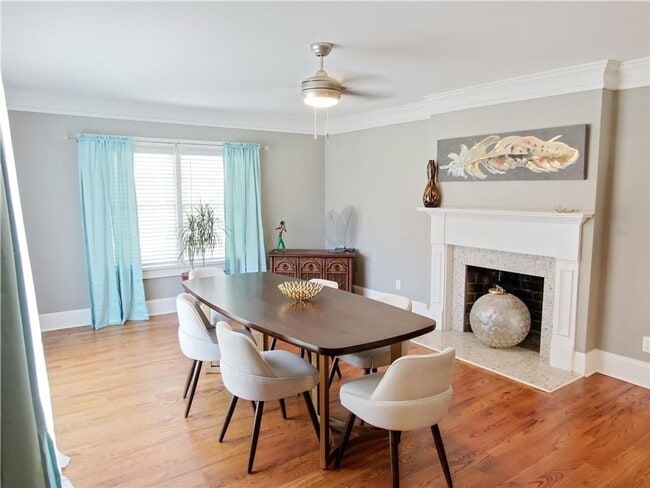 Photo - 3 Bedroom 2 Bath near the Beltline